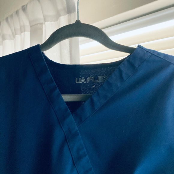 Uniform Advantage Tops Ua Flex Navy Scrub Top Poshmark